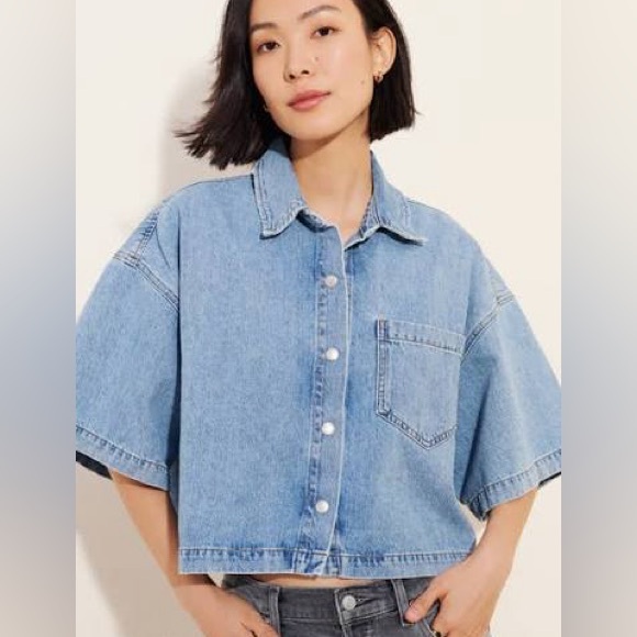 Agolde Tops - Agolde Rona Boxed Crop Denim Button Down Shirt